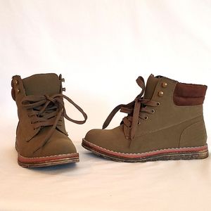 De Blossom Collection Khaki Nubuck boots